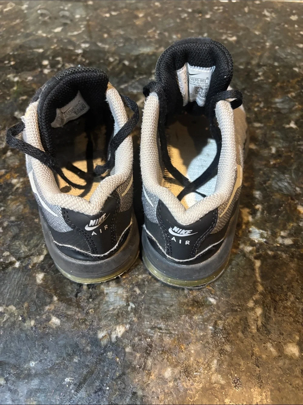 Nike black gray